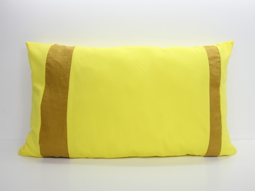 FANCY CUSHION N°2