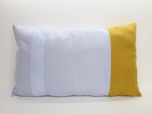 FANCY CUSHION N°3