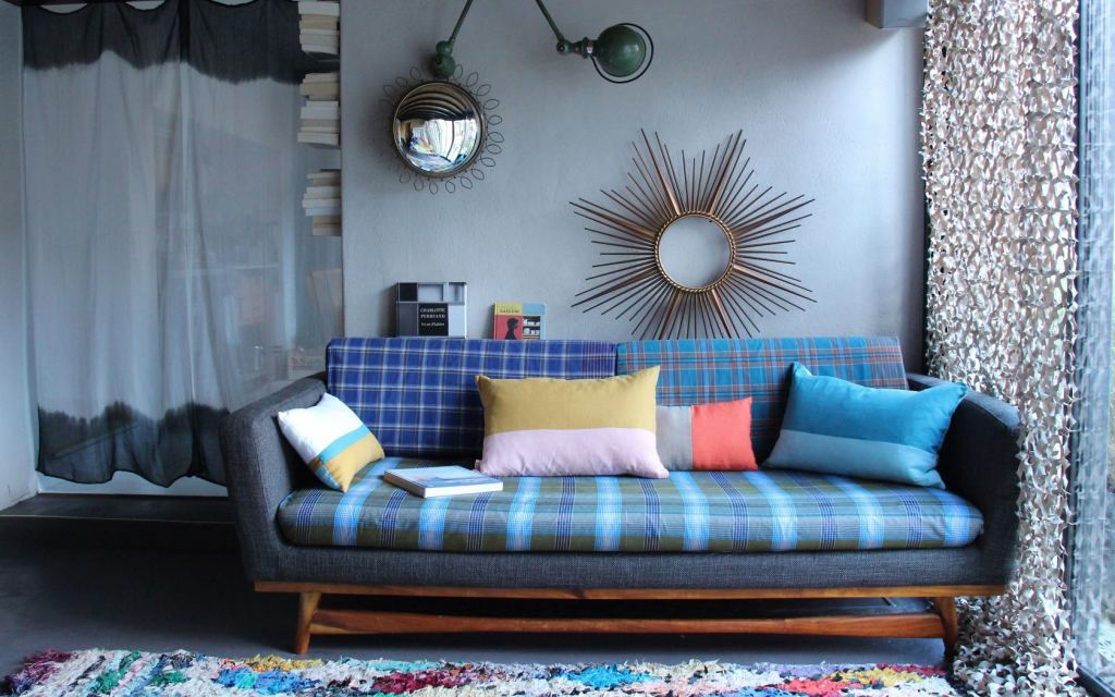 coussin lab.001 1024x640 La nouvelle collection est en ligne!